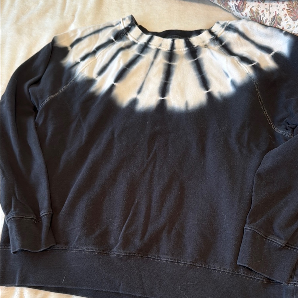Blue and White Tie-Dye Sweatshirt
